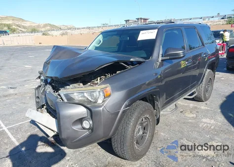 2015 Toyota 4Runner Sr5 z USA, uszkodzony, nr VIN JTEBU5JR9F5264820